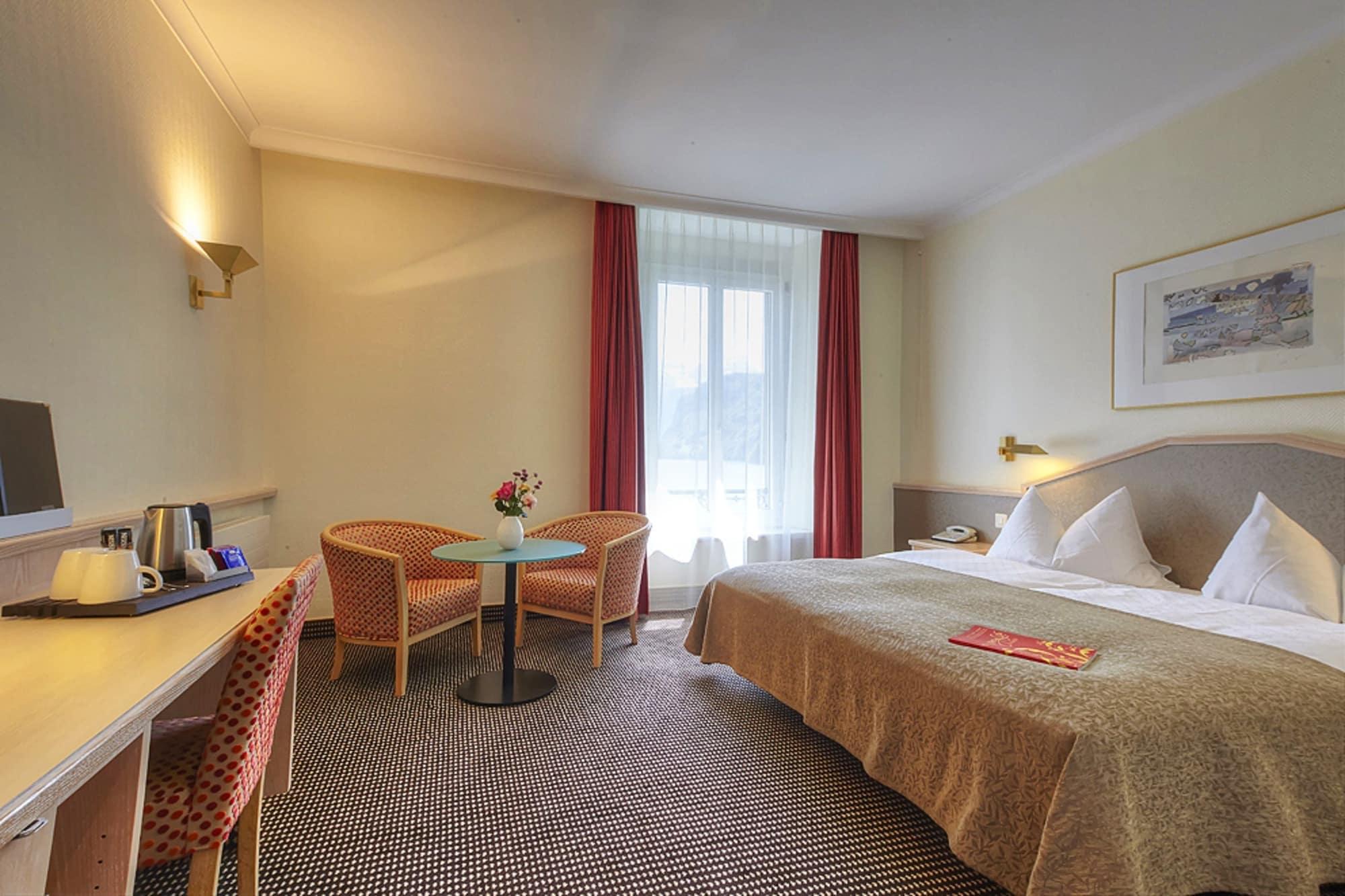Seehotel Waldstaetterhof Swiss Quality Brunnen Bagian luar foto